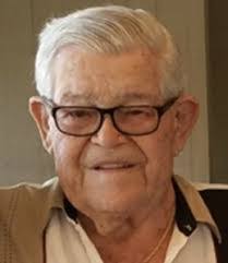 Aubrey Whitcomb's Instagram, Twitter & Facebook