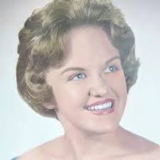 Twila Moss's Instagram, Twitter & Facebook