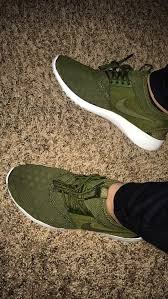 Olive Nike Zenji Shoes Outfit Fashion Me Too Shoes Nike Shoes Girls