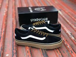 Check spelling or type a new query. Sepatu Pria Sneakers Vans Old Skool Golf Wang Black Gum Lazada Indonesia