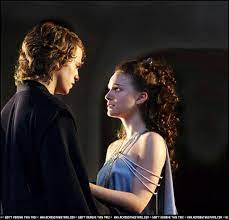 Pin By Jennings Johnson On My Fashion Sense Is Tingling Natalie Portman Star Wars Star Wars Padme Amidala Star Wars