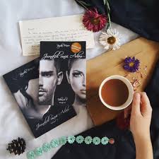 Jurnalul unui adam este un roman despre evoluția unui bărbat în raport cu sexul frumos, cu femeile. Recenzie Jurnalul Unui Adam De Bogdan Marcu PierduÈ›i In LiteraturÄƒ