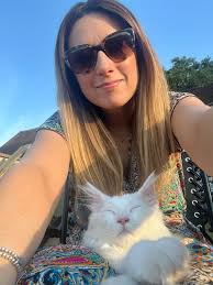 The she and he of the house, Jasmine and Rasya #AnimalBehavior #cats #cat  #pets