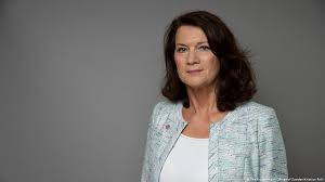 Community partnerships are central to ann's work. Foreign Minister Ann Linde On Sweden S Coronavirus Policy We Managed To Flatten The Curve World Breaking News And Perspectives From Around The Globe Dw 17 06 2020