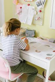 Regenbogen Dekoration Fur Die Einschulung Fraulein K Sagt Ja Schreibtischunterlage Einladung Einschulung Papier Recycling