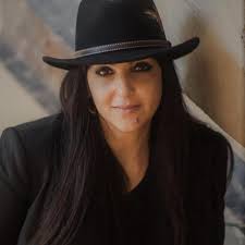 Congratulations to our two new Deputy Directors here at Denver Arts &  Venues! Tariana Navas-Nieves, formerly DAV's Director of Cultural Affairs,  has moved into the role of Deputy Director of Strategic Projects