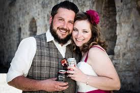 Ein leser und unser autor schildern zwei beispiele. Corona Hochzeit Eine Unvergesslich Schone Standesamtliche Trauung