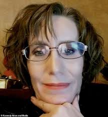 Customer, 51, slams Amazon after a courier refused to hand her alcohol  because she didn't have ID