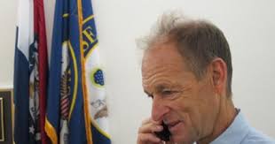 Tim Johnson cites family concerns in leaving Congress