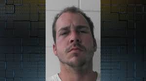 Georgia inmate digs through wall, escapes 'Shawshank' style