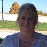 Doris Loy's Instagram, Twitter & Facebook