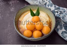 Namun, harus sabar menunggu perebusan kacang hijau sampai empuk. Bubur Ubi Kami