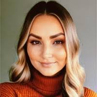 Emily Warfield's Instagram, Twitter & Facebook