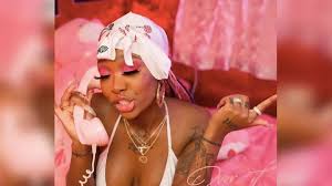 The intricate tattoo takes up the right side of summer's neck. Summer Walker Tattoo Meanings The Meaning Of The Yin Yang Tattoo Facts And Photos For Tattoovalue Net Youtube Complete List Of One Direction Star S Body Art