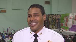 Prince George's County police works with Toys for Tots to brighten kids'  holiday