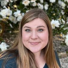 Miranda Howell (@howellatmiranda)