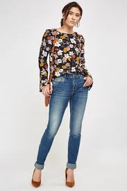 The rolled up jeans trend.we have seen a new denim trend on the hollywood fashion radar, in the form of rolledup jeans. Rolled Up Skinny Jeans Just 7