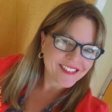 Molly Prater's Instagram, Twitter & Facebook