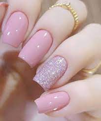 Sencillas pero bien bonitas, y punto en uña. Elegante De La Boda Disenos De Unas De Arte Ideas De 09 Glitternails Cute Pink Nails Wedding Nail Art Design Wedding Nails Glitter