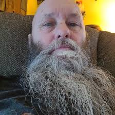 Hi all. I need some guidance from the Congregation. Planning a church  potluck for next Sunday. Need to have enough pulled pork to serve up about  200 sandwiches. How many pork butts