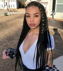 Section hair from the lower ends of the scalp, braid them and they arrange them in a checkered pattern. Box Braids Hairstyles 10 Super Box Braids Hairstyles And Haircuts On Stylevore