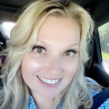 Sylvia Rae McIntosh (@sylviarae)