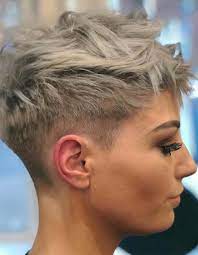 65 Trendy Fade Pixie Haircuts For 2018 As You Know The Pixie Haircuts Are Timeless Easy And Fe Short Hair Styles Pixie Short Pixie Haircuts Short Hair Styles