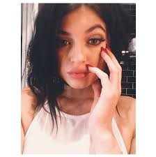 plump it up a definitive guide to getting a lip job kylie jenner lips kylie jenner style kylie jenner look
