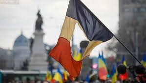 Adevarul e ca de revolutie stateam pe o bordura fumand o tigara si gandeam: Fuga Lui Ceausescu Din 22 Decembrie 1989 Zeci De Mii De Oameni In StradÄ Sub Tiruri De GloanÅ£e