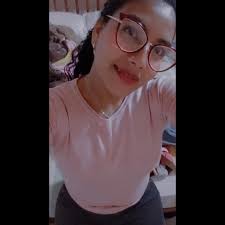 GabyThomas🌼 (@gaby.thomas) • Threads, Say more