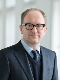 Deutsche wohnen se operates as a holding company. Deutsche Wohnen Chef Rot Rot Grun Wird Fur Die Wirtschaft Hart