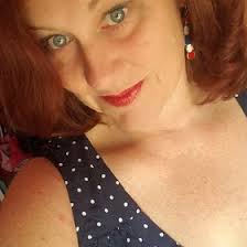 Connie Calandra (conniecalandra)