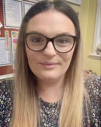 Sally Harwood's Instagram, Twitter & Facebook