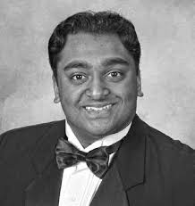 No Kings' protest draws thousands outside Garbarino's office