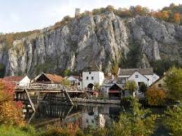 Essing An Der Altmuhl Mit Bruck Und Bruckturm Von Tourmondial De Die Donau Reisen Radtour