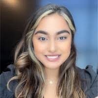 Sarah Qayyum's Instagram, Twitter & Facebook