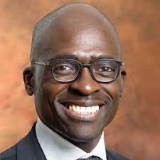 He is a second born to reverend jabulani t.l. Malusi Gigaba Banque Mondiale Live