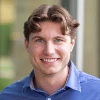 Cara Hulse's Instagram, Twitter & Facebook