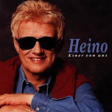 That was quite a while ago. Einer Von Uns Heino Amazon De Musik