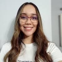 Abby Zarate's Instagram, Twitter & Facebook