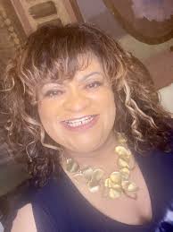 Cecily Miles's Instagram, Twitter & Facebook