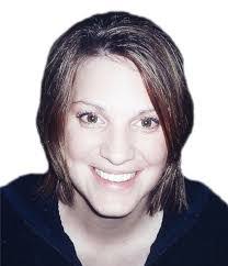 Heather Kaczmarek's Instagram, Twitter & Facebook