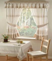 Model gorden terbaru minimalis, roman blinds blackout dan roller blind terbaru harga murah dan pilihan koleksi gordyn untuk jendela dan pintu. 15 Model Gorden Ruang Tamu Cantik Untuk Semua Jenis Rumah