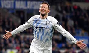 The latest manchester city results from premier league, uefa champions league ucl, fa cup and league cup. Premier League Results Everton Thump Cardiff Huddersfield Shock Wolves Leicester Win Football Sport Express Co Uk