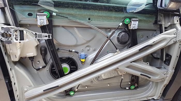 Window Regulator Repair: Signs, Causes, and What to Do Next