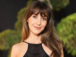 34 Stunning Shades of Chocolate Brown Hair to Try This Summer