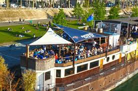 Ayers rock were an australian rock band which formed in august 1973. Terrible Nightclub Review Of The Boat Lyon France Tripadvisor