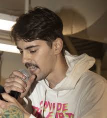 Thaddeus Berry's Instagram, Twitter & Facebook