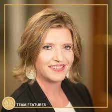 Stacey Campos's Instagram, Twitter & Facebook