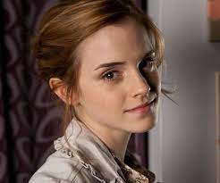 Emma Watson Biography - Facts, Childhood, Family Life & Achievements